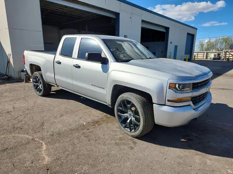 2017 CHEVROLET SILVERADO VIN 1GCRCPEC2HZ283129 фото 4