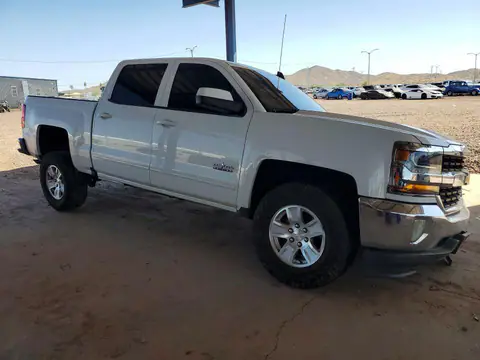3GCPCREC9JG377713 — 2018 Chevrolet Silverado, ფოტო 4, Copart 27.10.2026, წინა ნაწილი