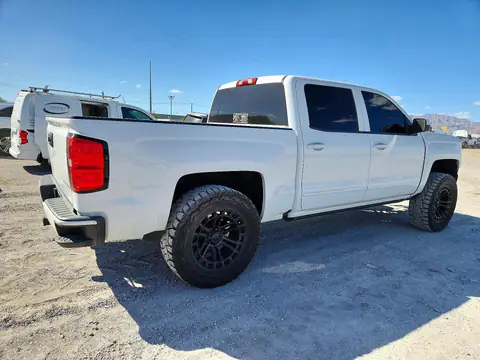 3GCPCREC1JG337058 — 2018 Chevrolet Silverado, фото 3 з Copart 29.10.2026, Передня частина