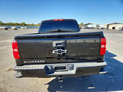 3GCPCPEC6JG422935 — 2018 Chevrolet Silverado, გვერდითი ნაწილი, ფოტოები შეკეთებამდე
