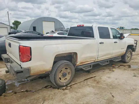 2019 CHEVROLET SILVERADO VIN 1GC1CREG0KF128079 фото 3