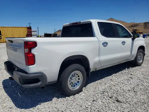 2021 Chevrolet Silverado VIN 1GCPWAEH5MZ210922 фото 3