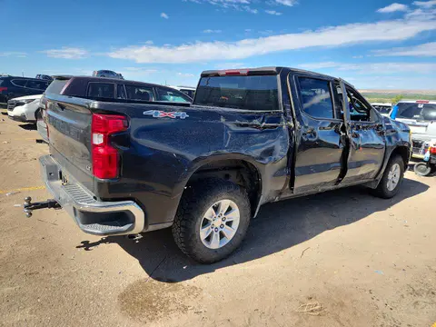2021 Chevrolet Silverado VIN 1GCUYDED3MZ396553 фото 3