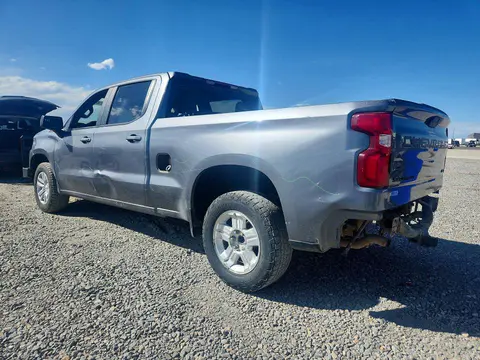 2021 Chevrolet Silverado VIN 1GCUYEED6MZ352035 фото 2