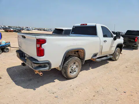1GC3YLE7XRF433395 — 2024 Chevrolet Silverado, photo 3 from Copart 30.09.2026, Front end