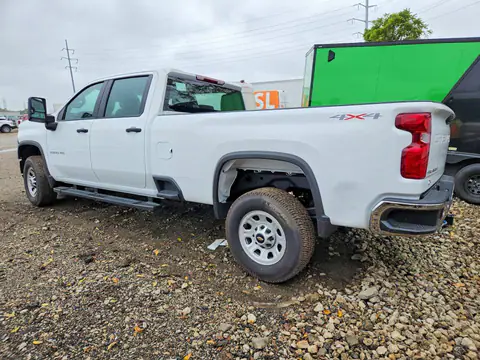 2026 CHEVROLET SILVERADO VIN 1GC4KLE73TF232466 фото 2