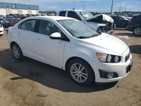 2012 CHEVROLET SONIC VIN 1G1JC5SH8C4172326 фото 4