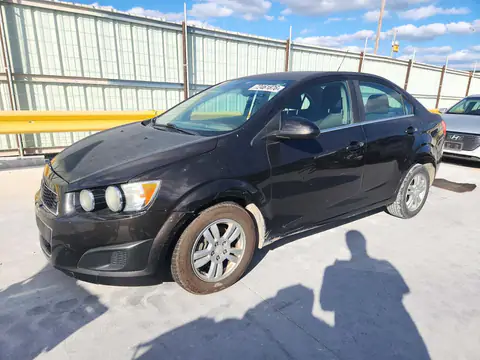 1G1JC5SH7G4181069 Chevrolet Sonic 2016 — повреждение Боковая часть, фото до ремонта