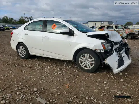 1G1JB5SH6H4130067 — 2017 Chevrolet Sonic, foto 4 de Copart, Parte delantera