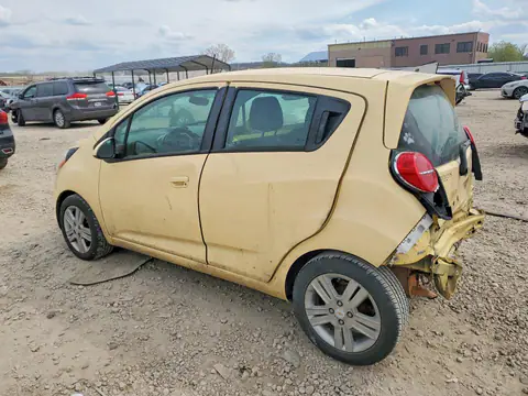 2014 CHEVROLET SPARK VIN KL8CD6S99EC546973 фото 2