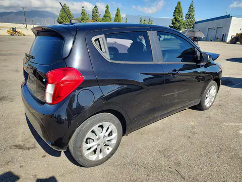 KL8CD6SAXMC216283 — 2021 Chevrolet Spark, фото 3 з Copart 20.10.2026, Передня частина