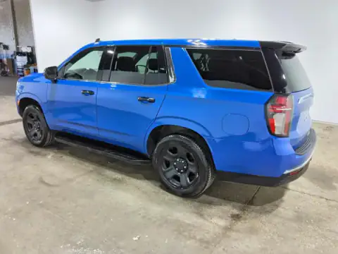 1GNSKLED0MR453379 — 2021 Chevrolet Tahoe, фото 2 з Copart 22.09.2026, Незначні вм’ятини й подряпини