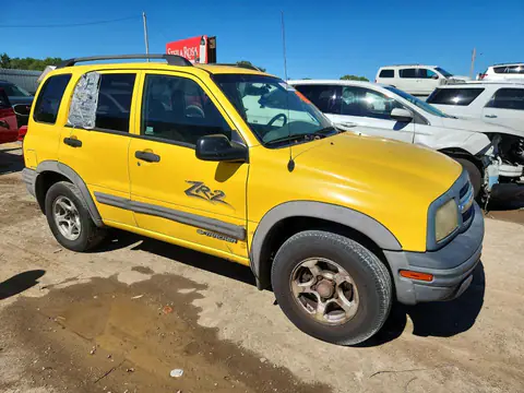 2003 CHEVROLET TRACKER VIN 2CNBJ734836920530 фото 4