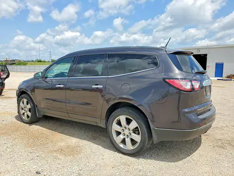 2017 CHEVROLET TRAVERSE VIN 1GNKVGKD4HJ277685 фото 2