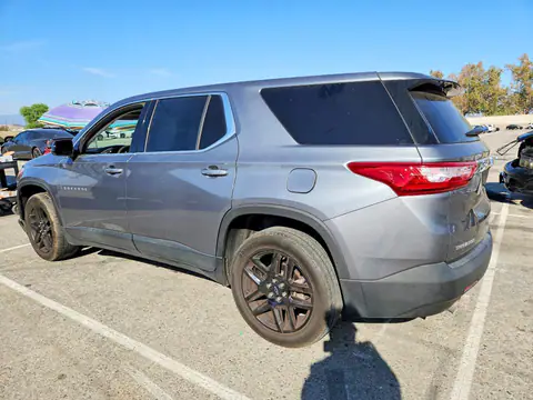 1GNERFKW7MJ110082 — 2021 Chevrolet Traverse, photo 2 from Copart 26.10.2026, Front end