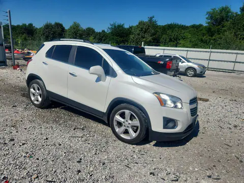 KL7CJMSB0GB643136 — 2016 Chevrolet TRAX, zdjęcie 4 z Copart 14.10.2026, Przód
