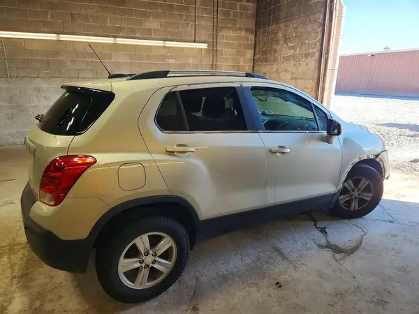 3GNCJLSB9GL115775 — 2016 Chevrolet TRAX, photo 3 from Copart, Front end