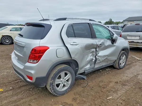 KL7CJPSB0HB208605 — 2017 Chevrolet TRAX, photo 3 from Copart 07.10.2026, Side