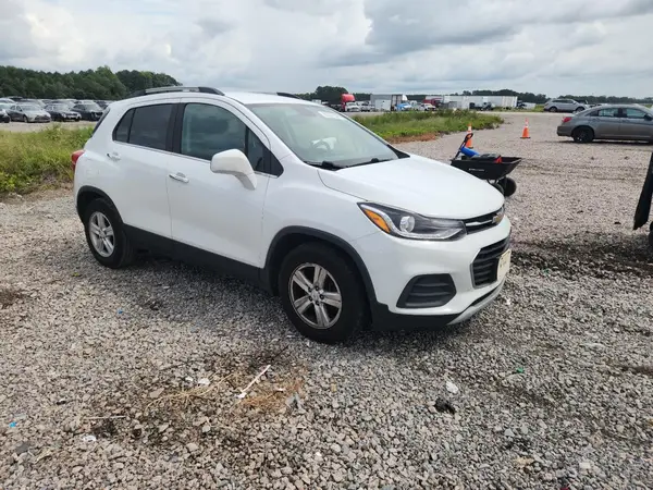 KL7CJLSB2HB225480 — 2017 Chevrolet TRAX, фото 4 с аукциона Copart, Передняя часть