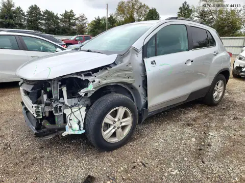 KL7CJLSB8HB144113 — 2017 Chevrolet TRAX, Parte delantera, fotos antes de reparar