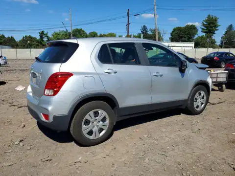KL7CJKSB7JB577390 — 2018 Chevrolet TRAX, фото 3 з Copart 23.09.2026, Передня частина