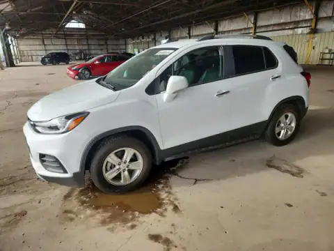 KL7CJLSB2JB603772 — 2018 Chevrolet TRAX, Мелкие вмятины i царапины (Minor Dent/Scratches), zdjęć przed naprawą