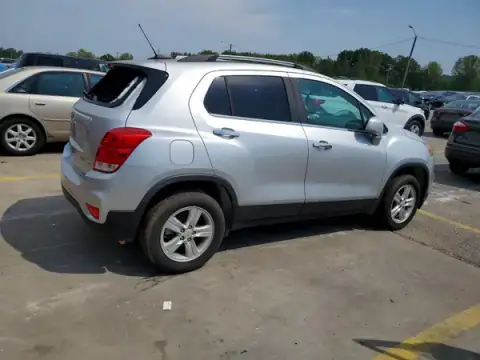 KL7CJPSB4JB597528 — 2018 Chevrolet TRAX, zdjęcie 3 z Copart 01.10.2026, Tył