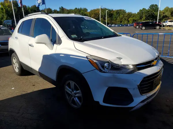 KL7CJLSB5JB681155 — 2018 Chevrolet TRAX, фото 4 с аукциона Copart 02.10.2026, Мелкие вмятины и царапины