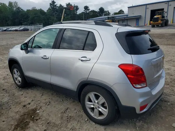 KL7CJPSB3JB658996 — 2018 Chevrolet TRAX, фото 2 с аукциона Copart, Задняя часть