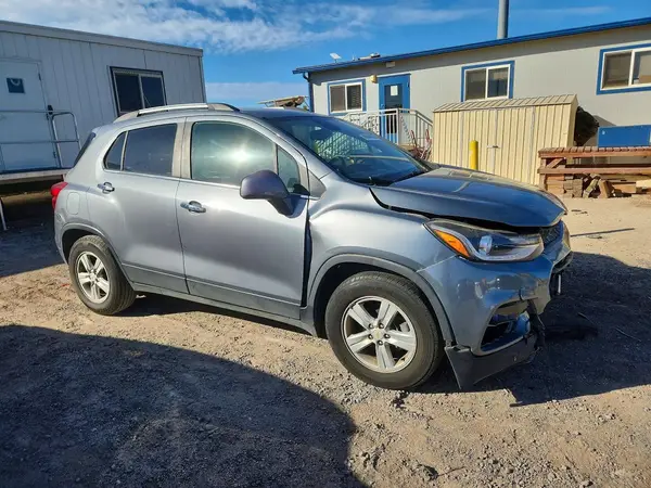 KL7CJLSB5KB929986 — 2019 Chevrolet TRAX, фото 4 с аукциона Copart 30.09.2026, Передняя часть
