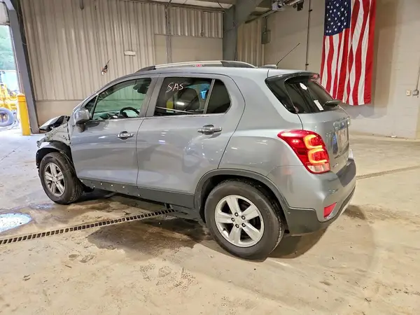 KL7CJLSB0KB879448 — 2019 Chevrolet TRAX, foto 2 de Copart 07.10.2026, Parte delantera