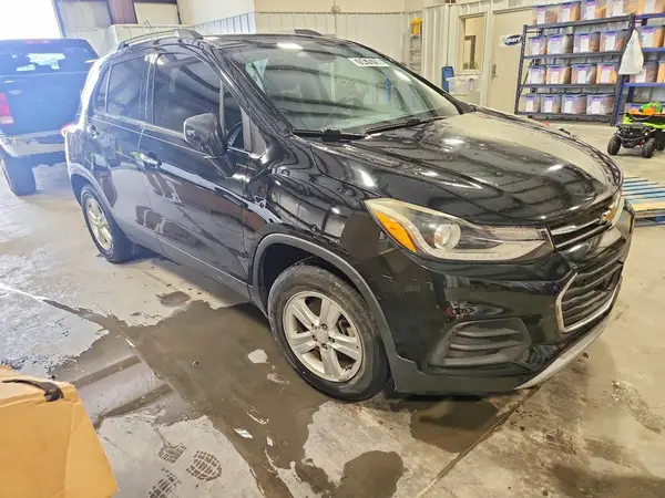 KL7CJLSBXKB829186 — 2019 Chevrolet TRAX, фото 4 с аукциона Copart 01.10.2026, Механические повреждения