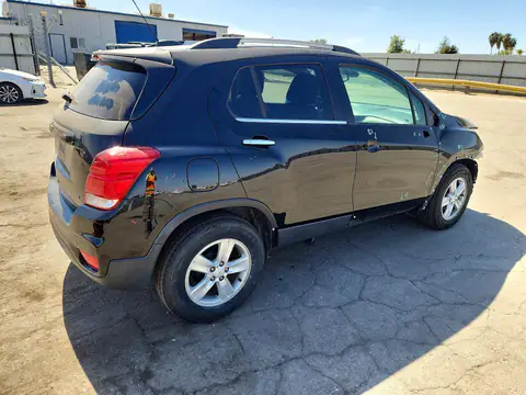 KL7CJLSB4KB775335 — 2019 Chevrolet TRAX, ფოტო 3, Copart 23.10.2026, წინა ნაწილი