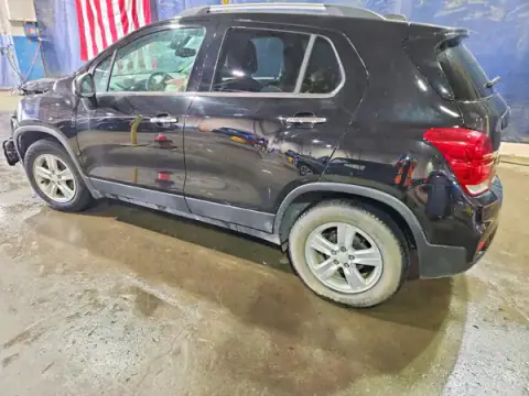 KL7CJLSB9LB006945 — 2020 Chevrolet TRAX, photo 2 from Copart 22.09.2026, Front end