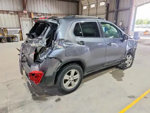 3GNCJPSB0LL171430 — 2020 Chevrolet TRAX, photo 3 from Copart 12.10.2026, All-over damage