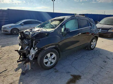 3GNCJLSB4LL323704 — 2020 Chevrolet TRAX, Rollover (Rollover), before-repair photos