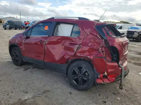 3GNCJPSB8LL264065 — 2020 Chevrolet TRAX, zdjęcie 2 z Copart 21.10.2026, Dachowanie