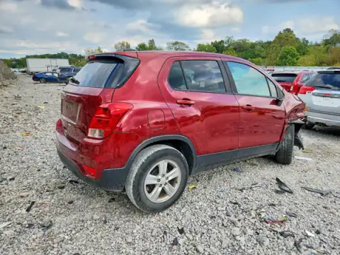 KL7CJKSB4MB314827 — 2021 Chevrolet TRAX, foto 3 de Copart, Parte delantera