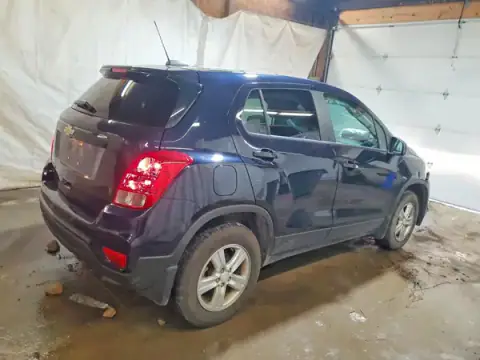 KL7CJNSB9MB355763 — 2021 Chevrolet TRAX, photo 3 from Copart 15.10.2026, Front end