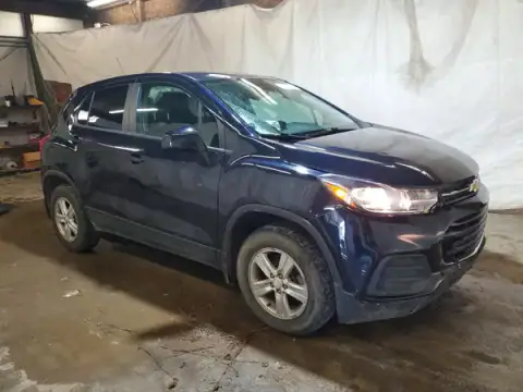 KL7CJNSB9MB355763 — 2021 Chevrolet TRAX, photo 4 from Copart 15.10.2026, Front end