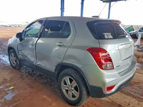 2021 Chevrolet Trax VIN KL7CJKSB6MB332441 фото 2