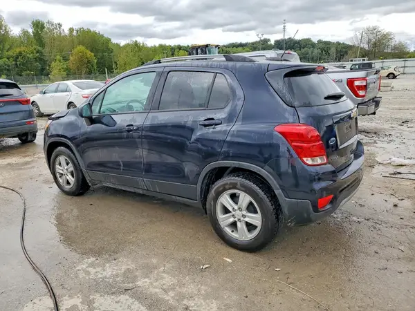 KL7CJLSB4MB316390 — 2021 Chevrolet TRAX, фото 2 с аукциона Copart, Передняя часть