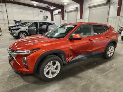 KL77LFE20RC040929 — 2024 Chevrolet TRAX, გვერდითი ნაწილი (Side), ფოტოები შეკეთებამდე