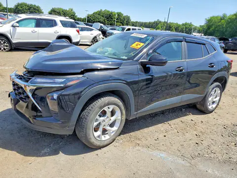 KL77LFEP3SC108819 — 2025 Chevrolet TRAX, წინა ნაწილი (Front End), ფოტოები შეკეთებამდე