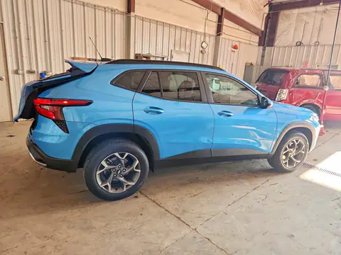 2025 CHEVROLET TRAX VIN KL77LHEP0SC244840 фото 3