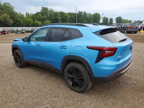 KL77LKEP6SC189940 — 2025 Chevrolet TRAX, фото 2 з Copart, Передня частина
