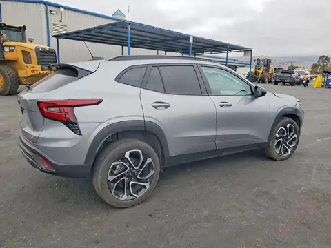 KL77LJEP0SC091416 — 2025 Chevrolet TRAX, фото 3 с аукциона Copart 22.10.2026, ПЕРЕДНЯЯ ЧАСТЬ