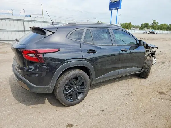 KL77LKEP2SC344726 — 2025 Chevrolet TRAX, photo 3 from Copart, Front end