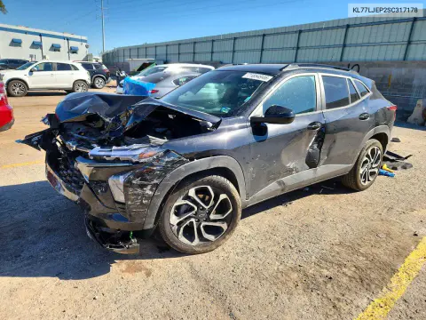 KL77LJEP2SC317178 — 2025 Chevrolet TRAX, Передняя часть, фото до ремонта