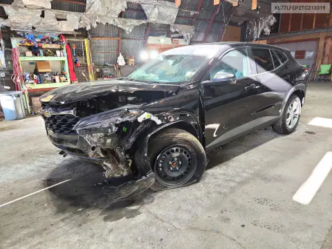 KL77LFEP2TC213319 — 2026 Chevrolet TRAX, Parte delantera, fotos antes de reparar